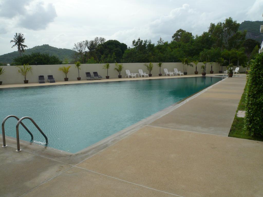 Tai-Pan Resort And Condominium هوا هين المظهر الخارجي الصورة