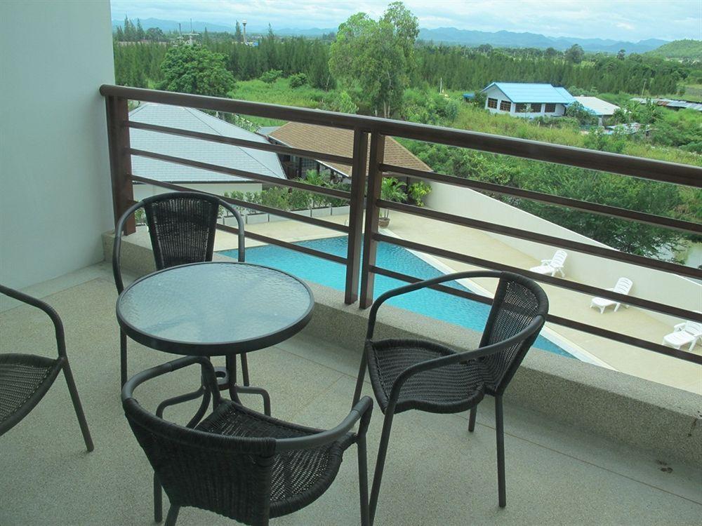 Tai-Pan Resort And Condominium هوا هين المظهر الخارجي الصورة