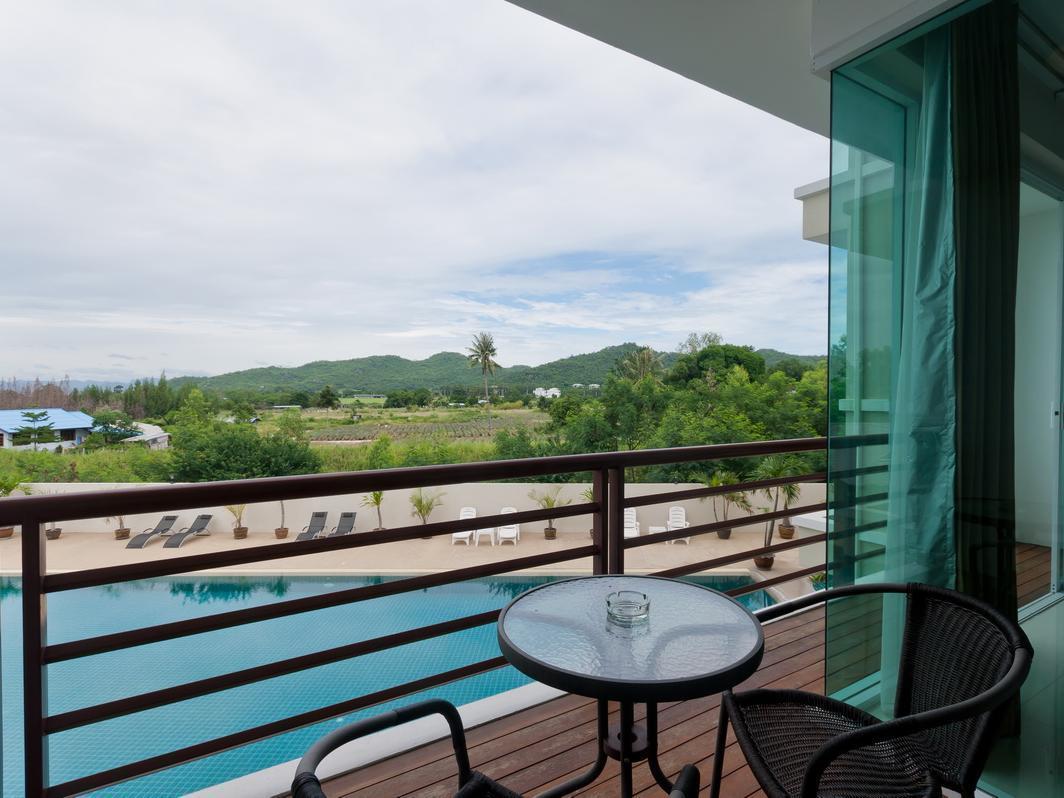 Tai-Pan Resort And Condominium هوا هين المظهر الخارجي الصورة